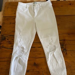 White Abercrombie jeans